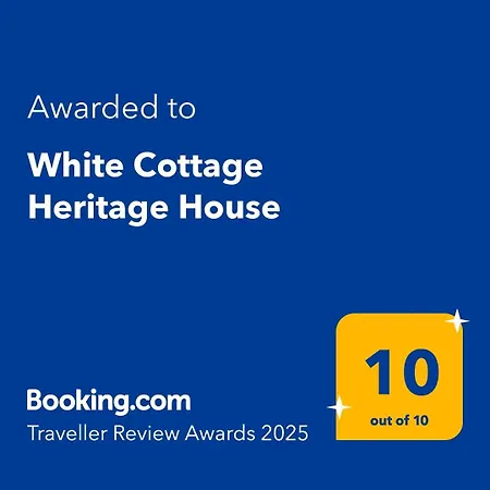 White Heritage House Holiday home