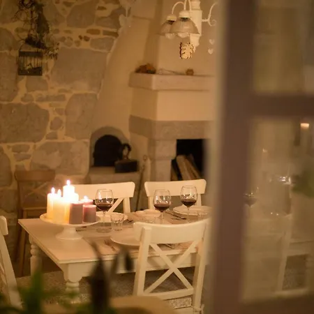 White Heritage House Holiday home Cizici