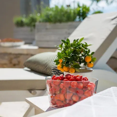 White Heritage House بيت للعطل Čižići