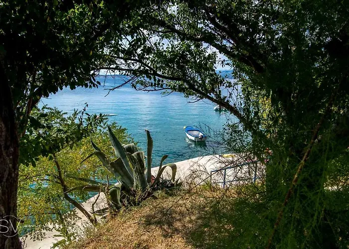 Holiday home White Heritage House Cizici