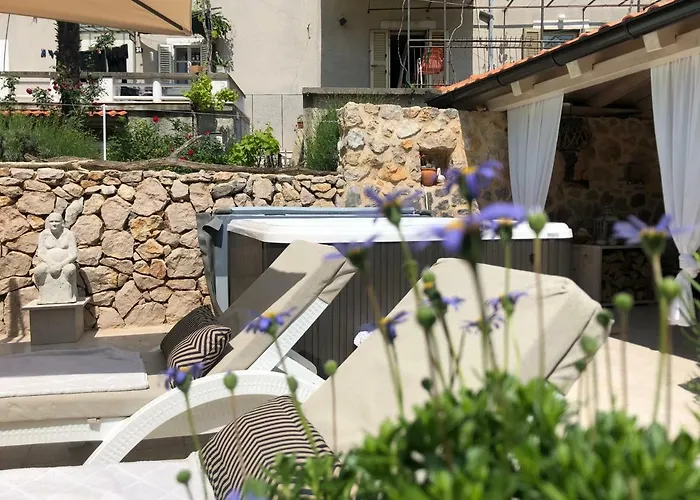 Holiday home White Heritage House Cizici